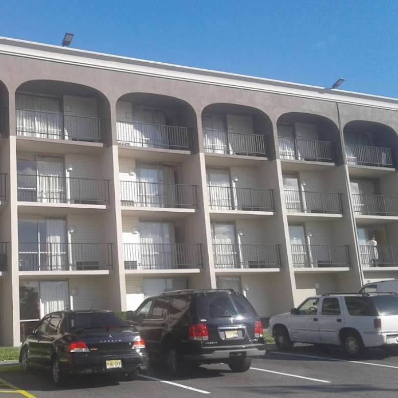 Howard Johnson TEB Airport Parking 