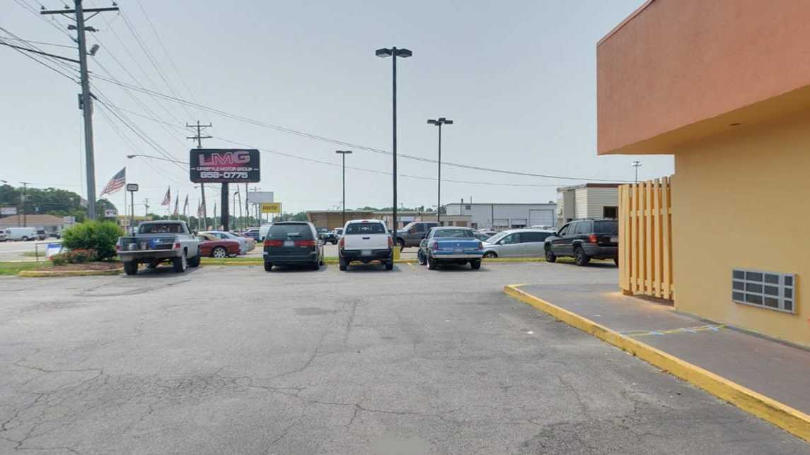 Econolodge - Norfolk (ORF) Airport Parking