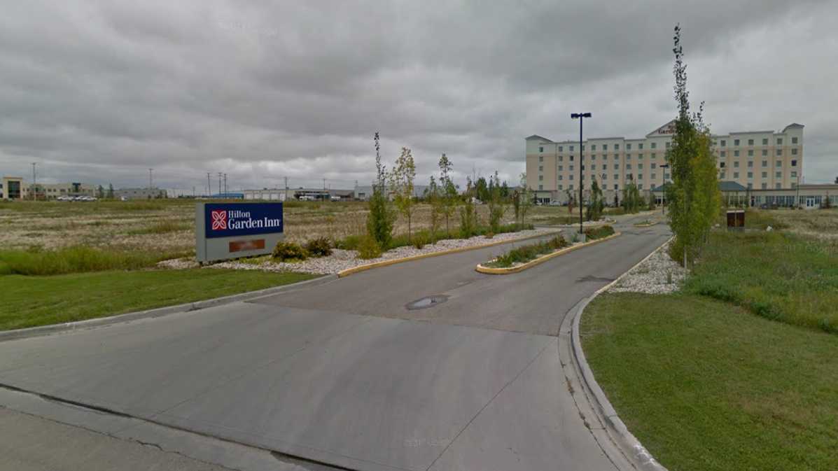 Hilton Garden Inn - Edmonton (YEG) Airport Parking