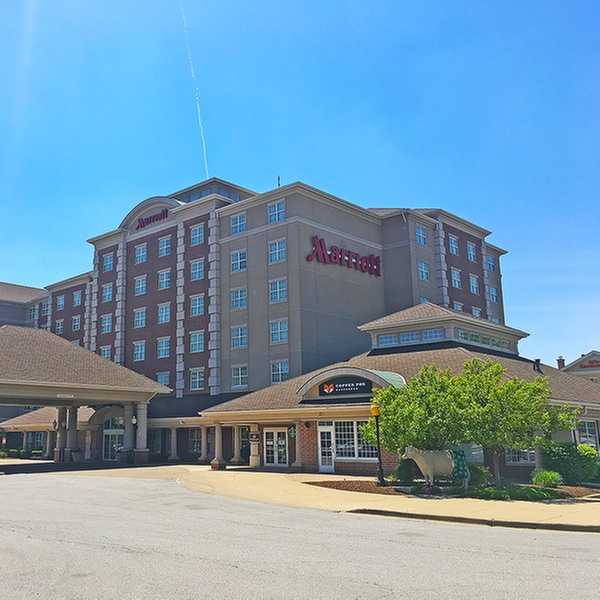 Marriott Convention Center MDW Airport Parking