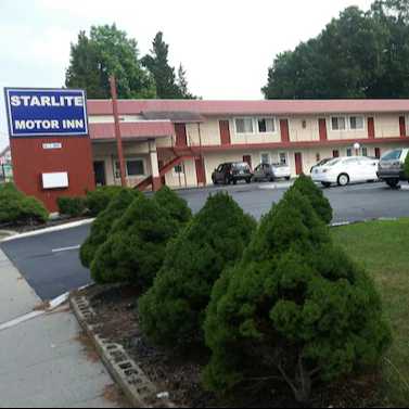 Starlite Motel ACY Airport Parking