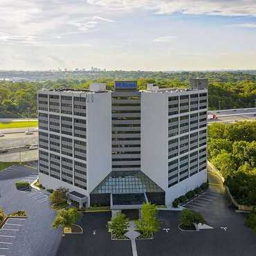 Hilton Nashville Airport Parking