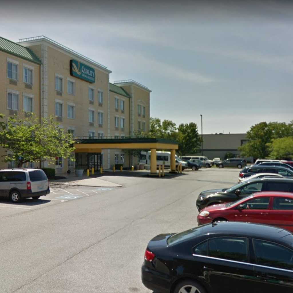 Quality Inn & Suites CVG Airport Parking