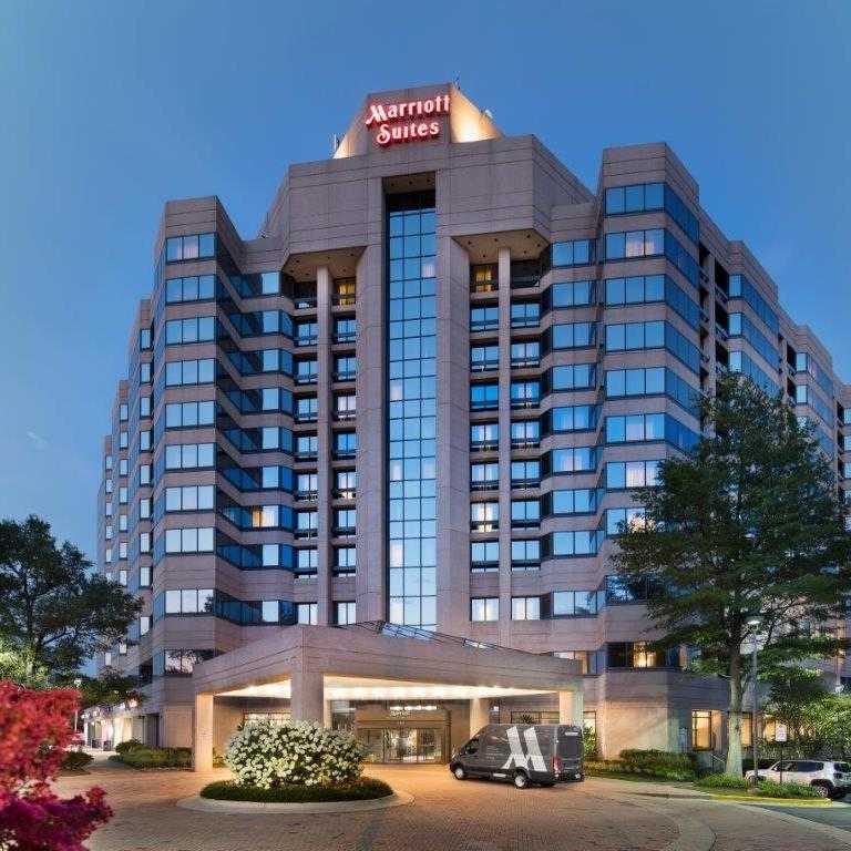 Washington Dulles Marriott Suites Airport Parking