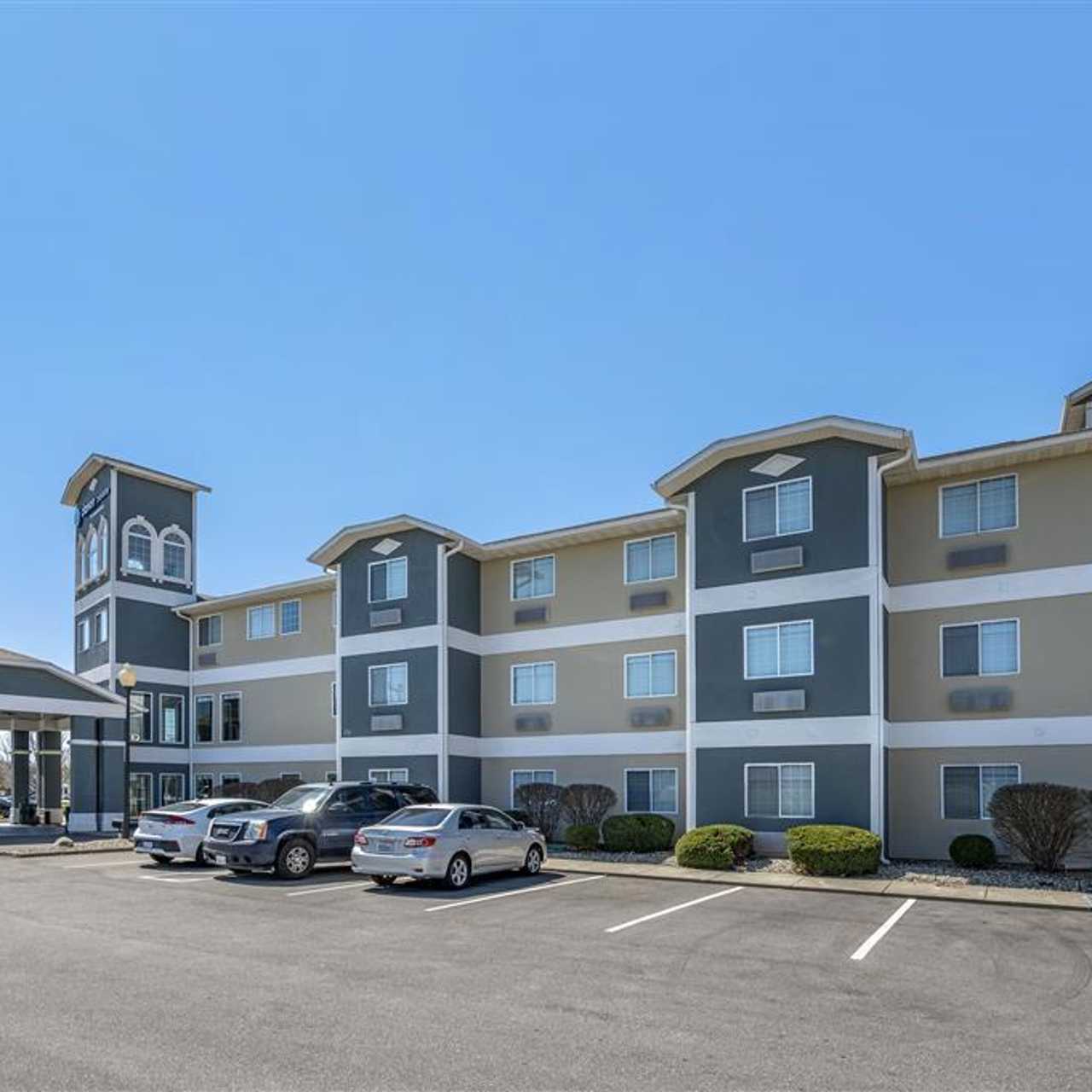Clarion Pointe formerly Super 8 Plainfield IND