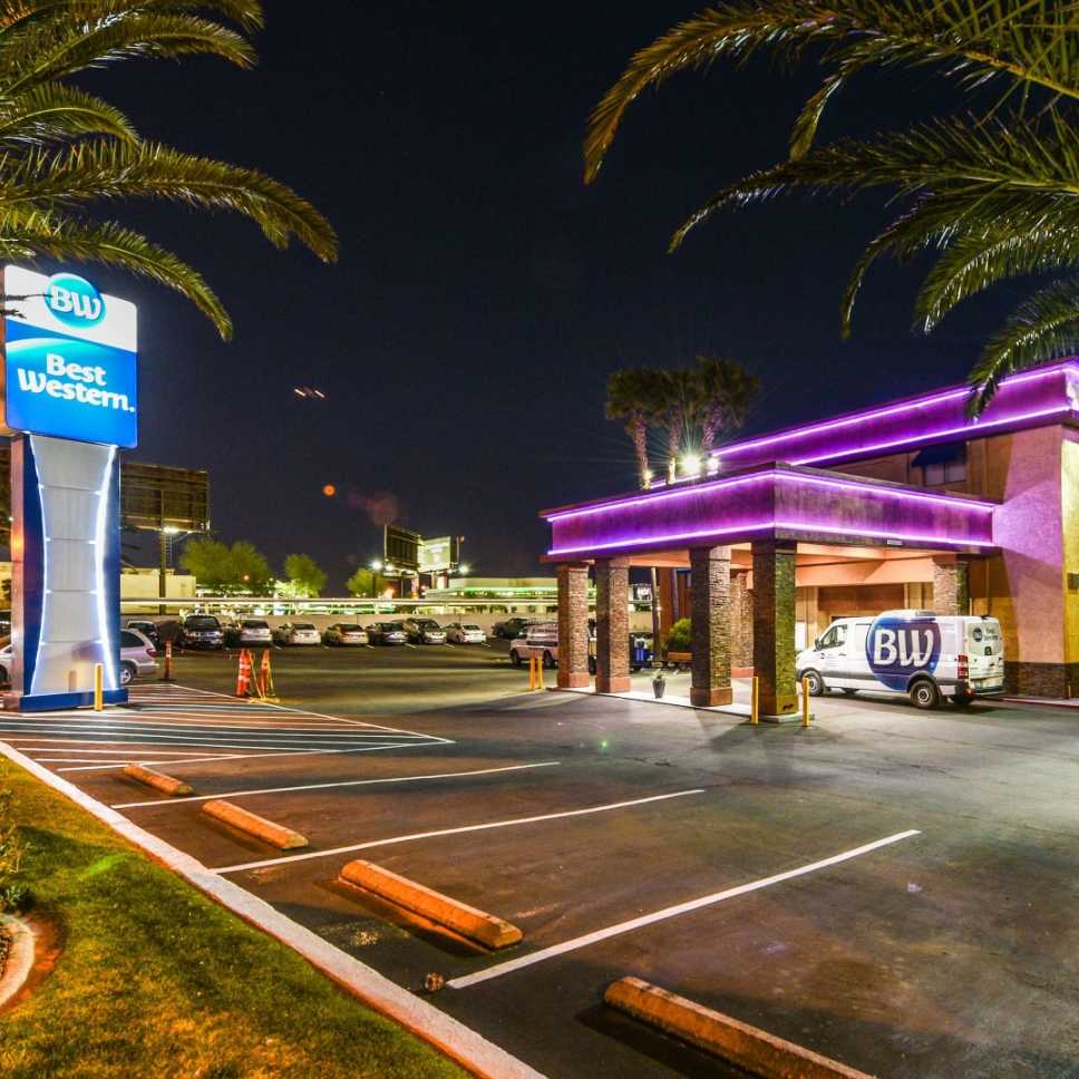 Best Western McCarran Inn Las Vegas Airport Parking