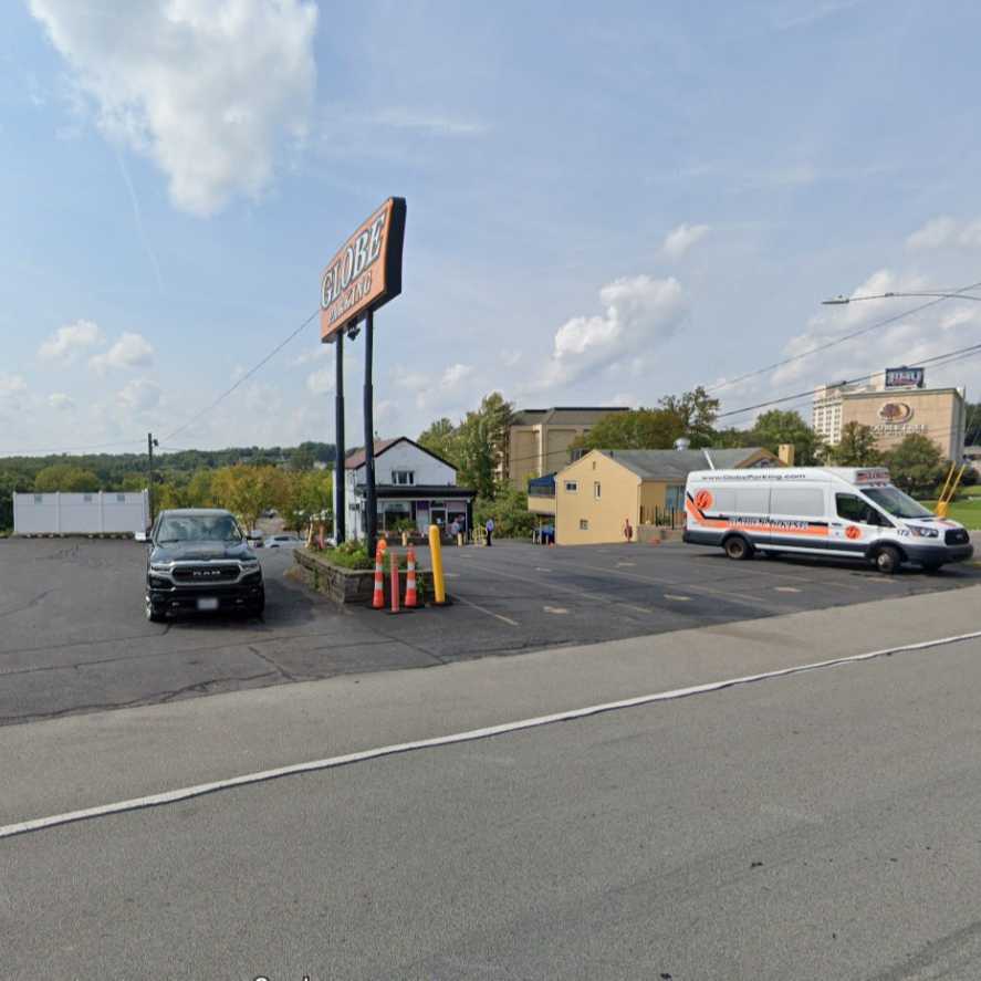 Globe Airport Parking