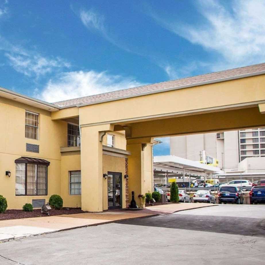 Quality Inn St Louis Airport Parking