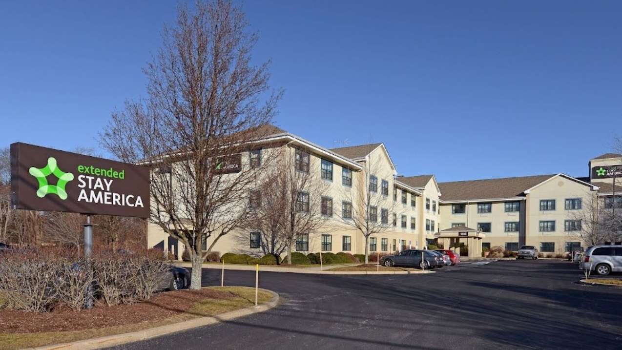 Extended Stay America West Warwick PVD Airport Parking