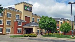 Extended Stay America MSP North Airport Parking (NO SHUTTLE)