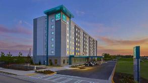 AC Hotel by Marriott ATL Airport Parking