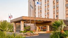 DoubleTree by Hilton SFO Airport parking
