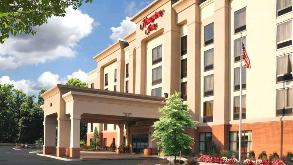 Hampton Inn Springfield BDL Airport Parking