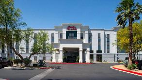 Hampton Inn and Suites Las Vegas Airport Parking