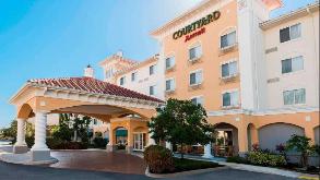 Courtyard by Marriott Fort Myers Airport Parking