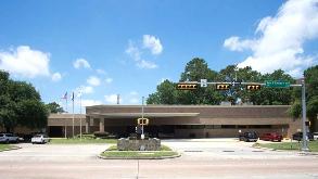 DoubleTree IAH Airport Parking