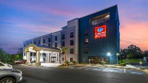 Comfort Suites Atlanta Airport Parking