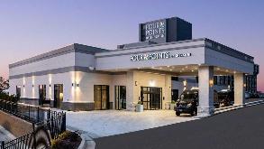 Four Points by Sheraton Atlanta Airport West Parking