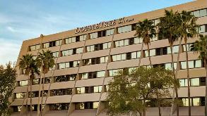 DoubleTree by Hilton Tampa TPA Airport Parking