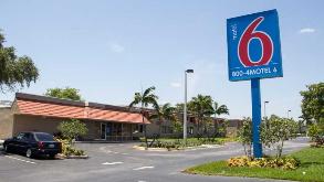 Motel 6 Miami MIA Airport Parking