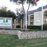 Holiday Inn Irving DFW Airport Parking