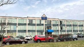 Baymont by Wyndham OHare Airport Parking 