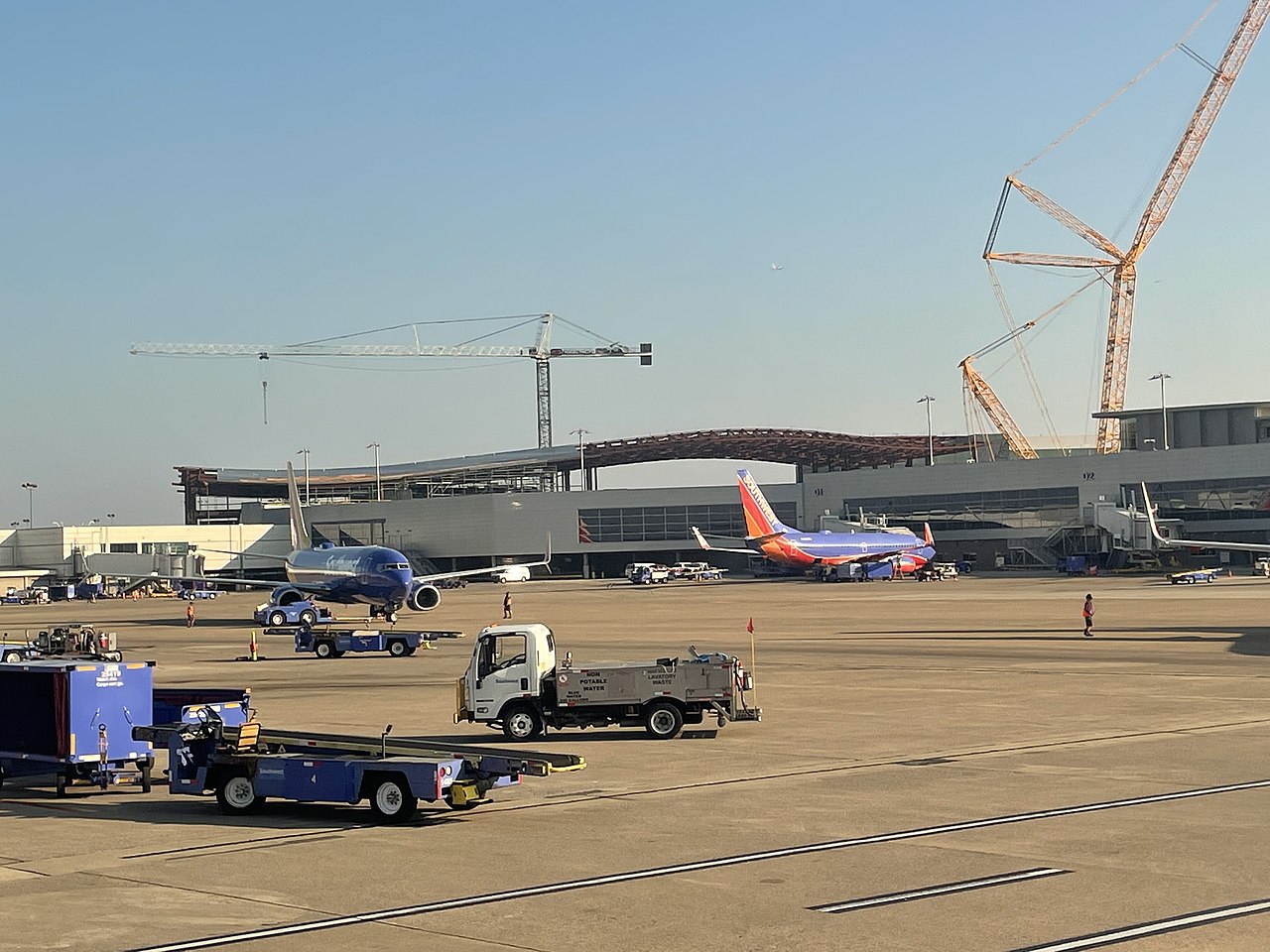 Ultimate Guide to BNA Airport | Nashville Airport