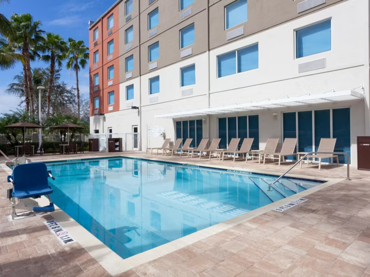 Holiday Inn