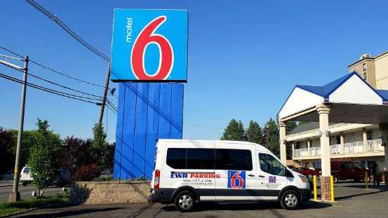 Motel 6 -Newark (EWR) Airport Parking