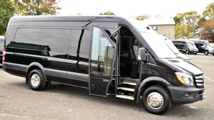 Quick Park San Jose (SJC) Airport Parking  5 MINS to AIRPORT