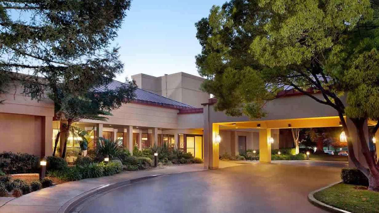 Sonesta Select San Jose (SJC) Airport Parking