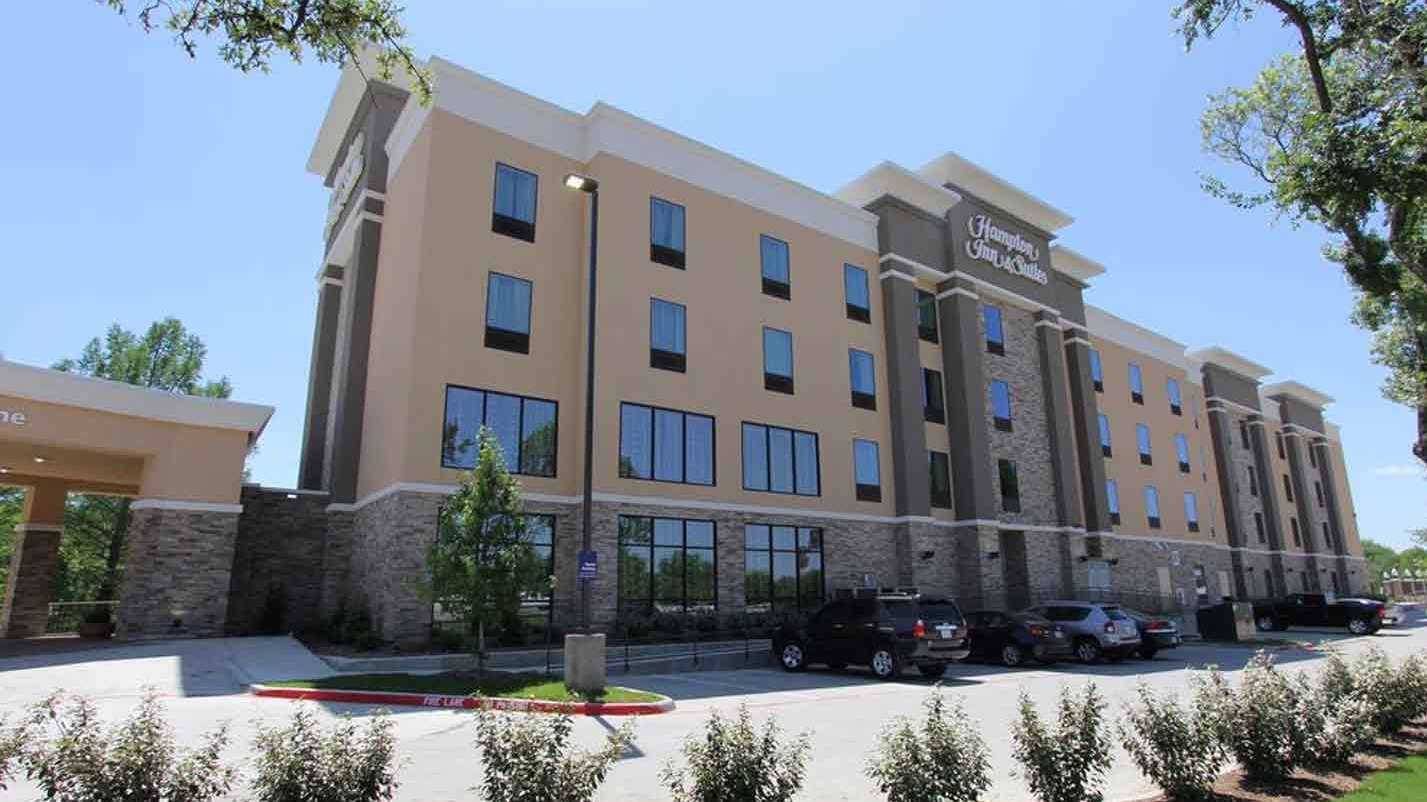 Hampton Inn and Suites Dallas Market Center DAL Airport Parking (No Shuttle)