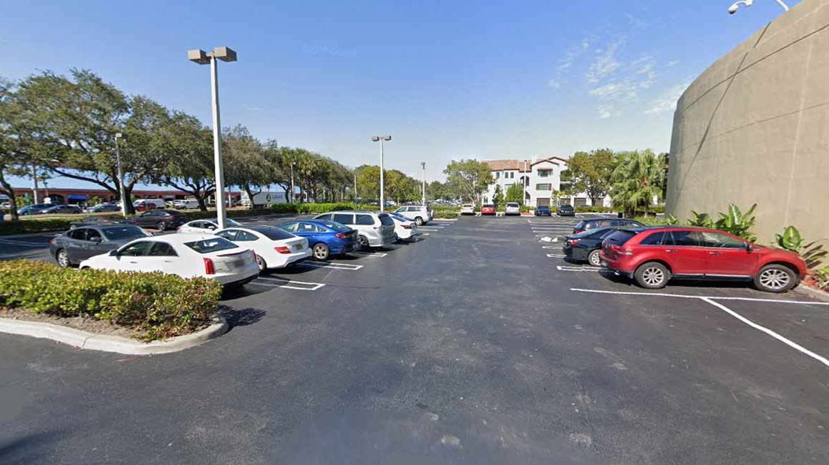Intercontinental at DoralHotel Miami MIA Airport Parking (No Shuttle)