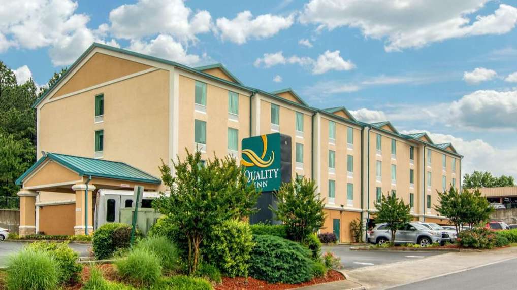 Quality Inn Union City ATL Airport Parking