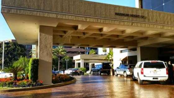 ParknTravel Costa Mesa SNA AIRPORT PARKING
