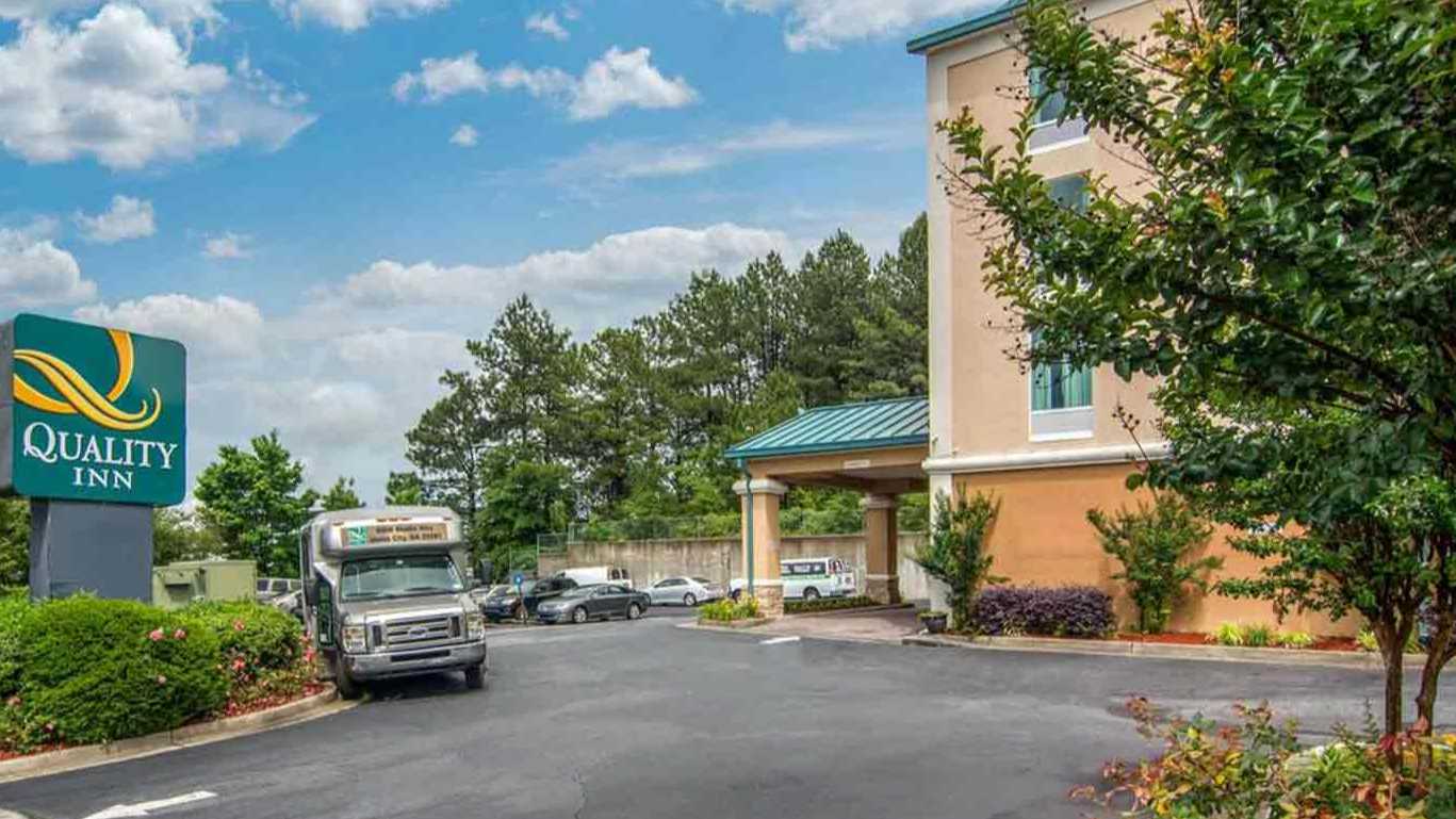 Quality Inn Union City ATL Airport Parking