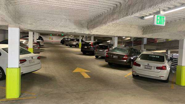 Premium P1080 SAN Airport Parking
