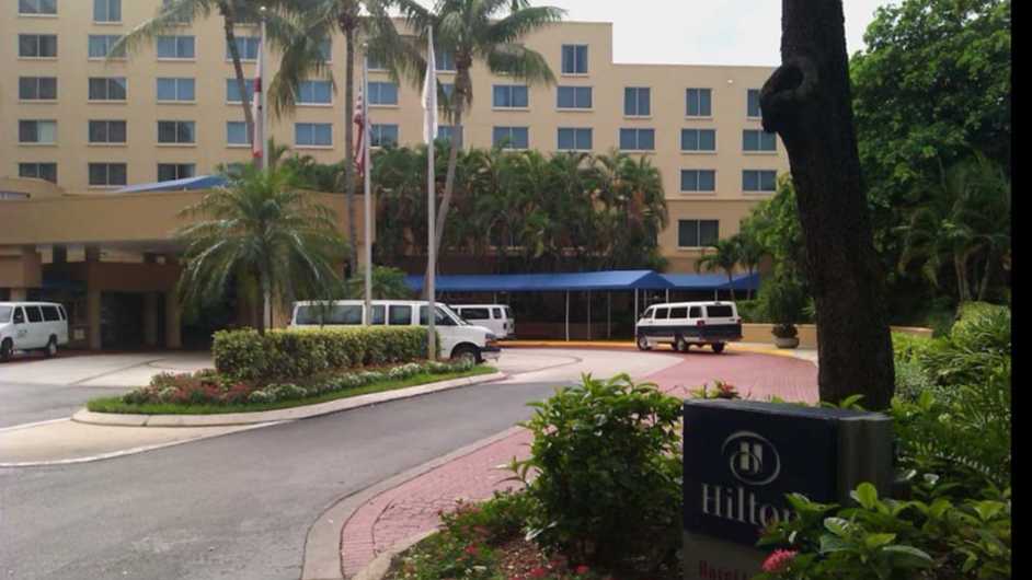 Hilton Hotel Blue Lagoon MIAMI Airport Parking Exclusive DEAL