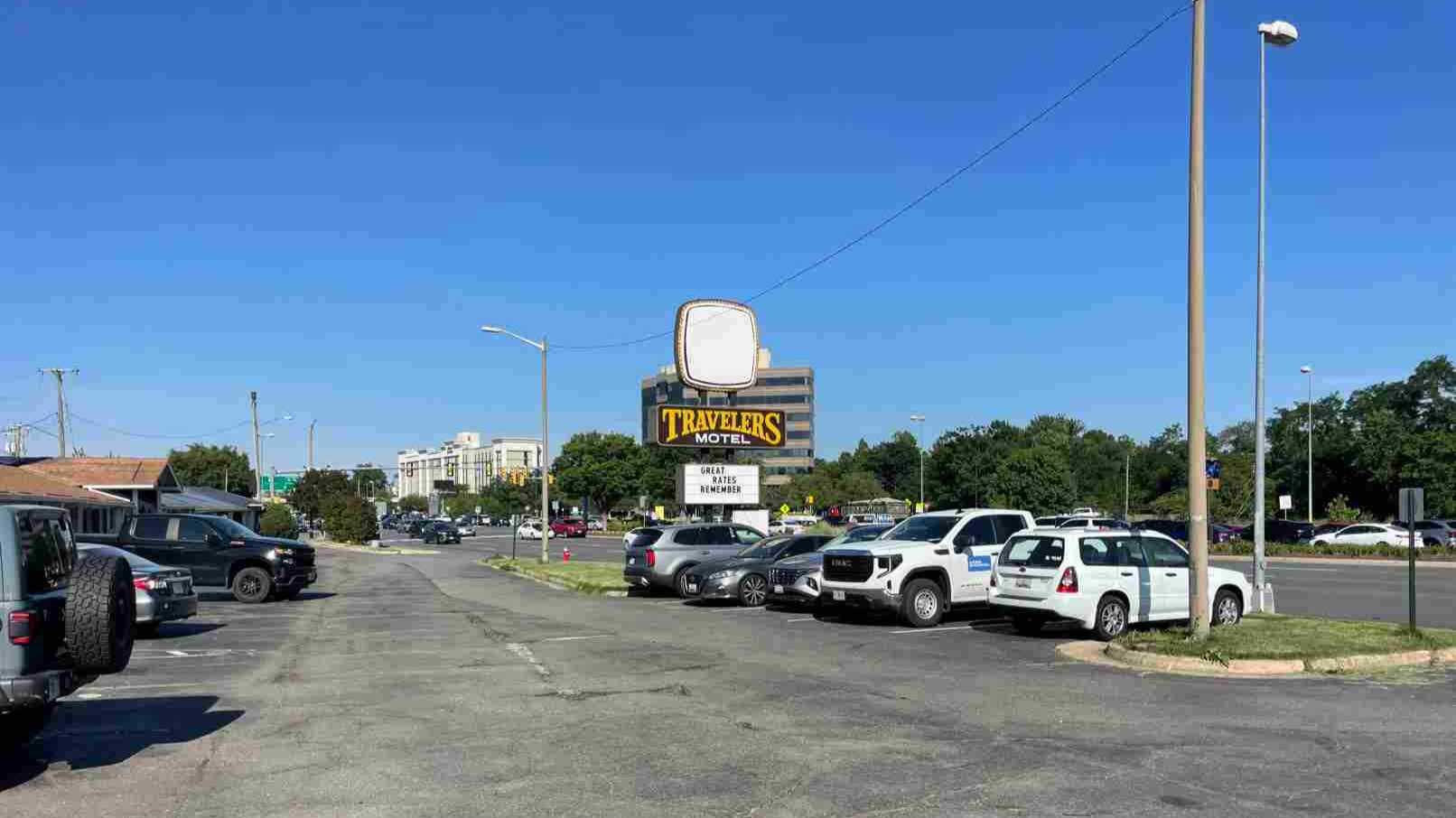 Travelers Motel DCA Airport Parking