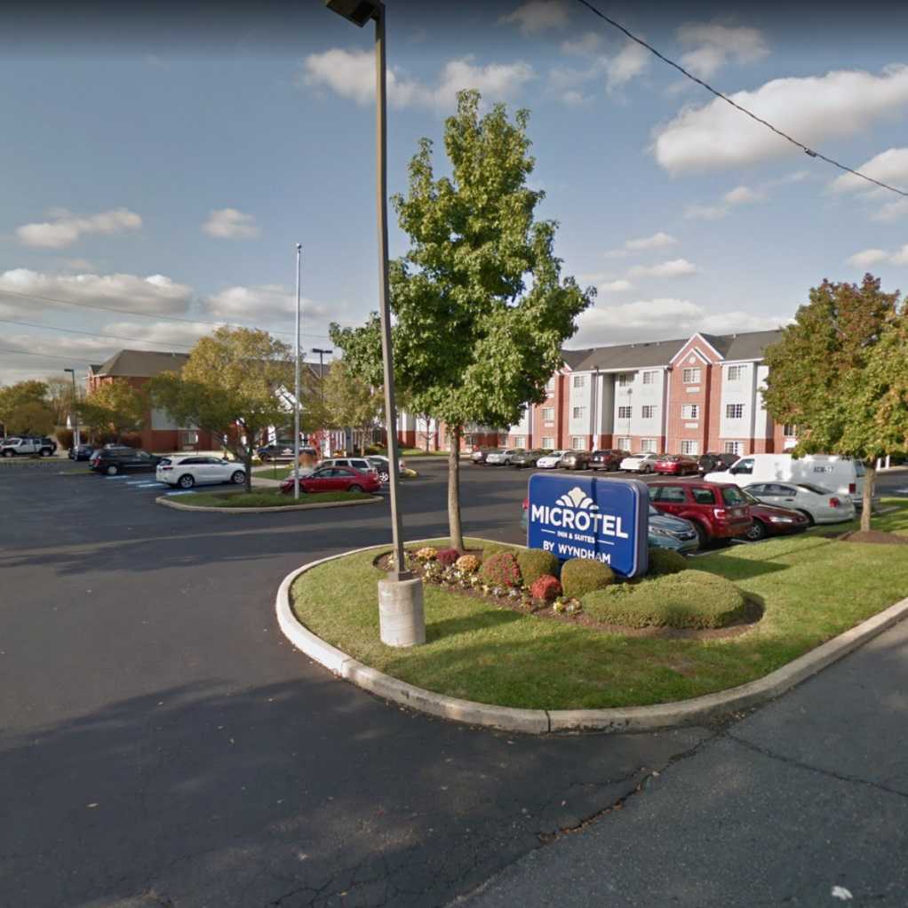 Microtel Inn and Suites Philadelphia Airport Parking