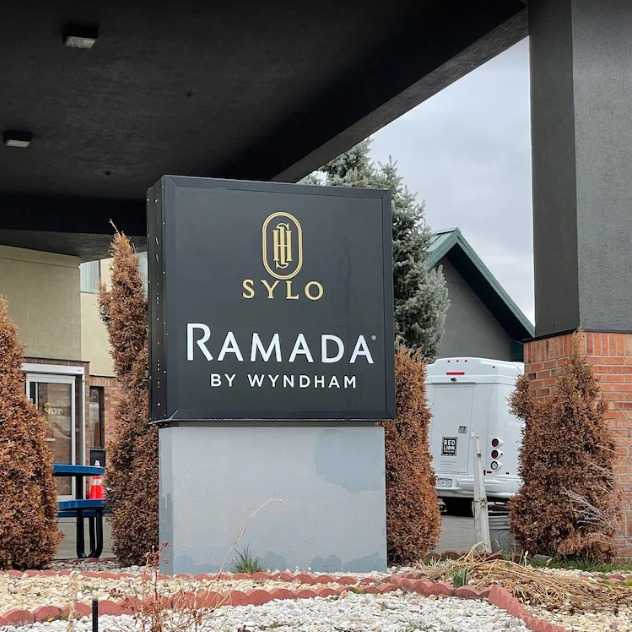 Sylo Hotel Denver Airport Parking , a Ramada by Wyndham