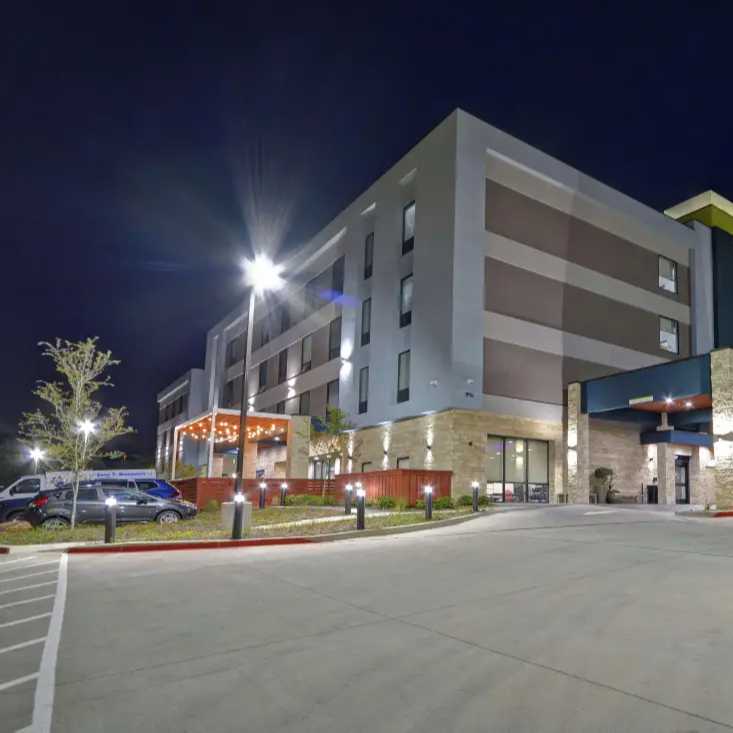 Home2 Suites Bedford DFW West Airport Parking