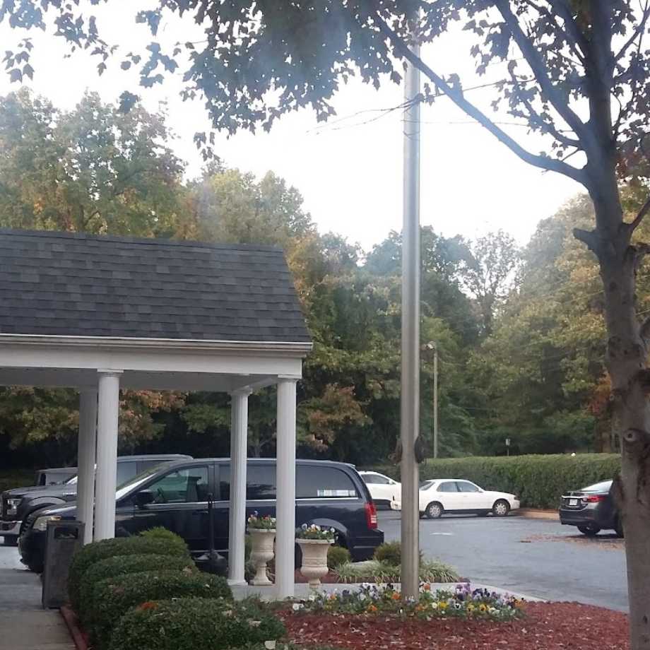 Microtel Inn & Suites Charlotte Airport Parking