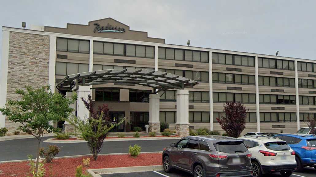 Ramada Charlotte Airport Hotel Parking