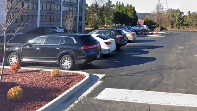 Ramada Charlotte Airport Hotel Parking