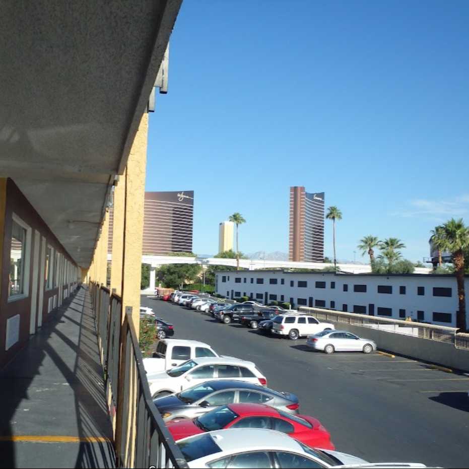 Mardi Gras Las Vegas Airport Parking