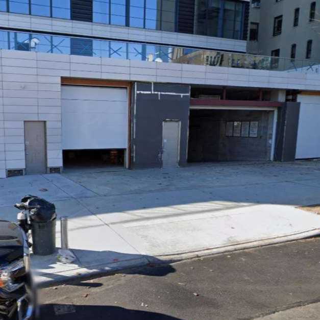 The Dime LGA Airport Valet Parking