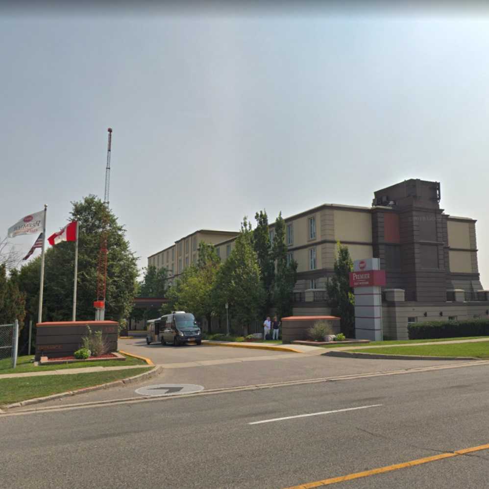 Best Western Premier YYZ Airport Parking