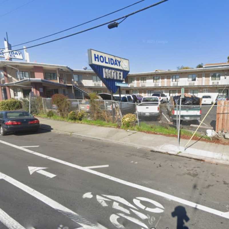 Holiday Motel OAK Airport Parking