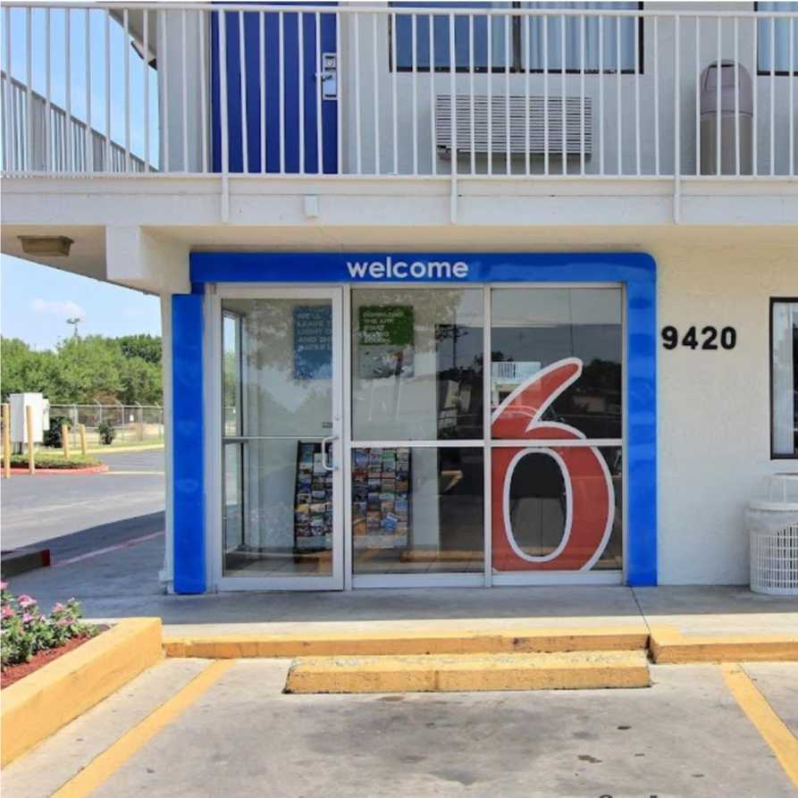 Motel 6 Austin, TX - North 